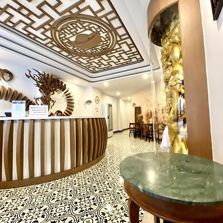 Patong Sunray Beach Hotel מראה חיצוני תמונה