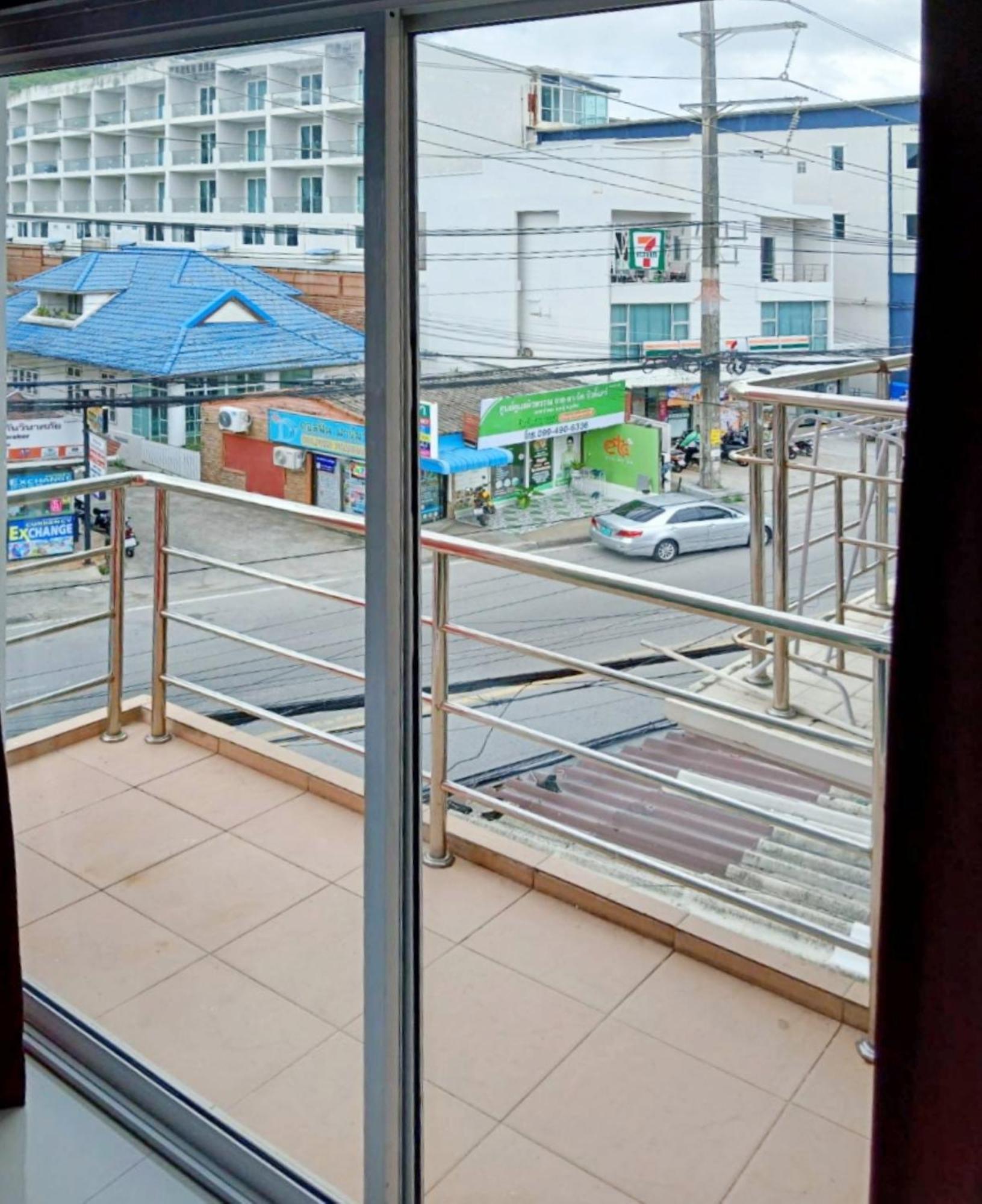 Patong Sunray Beach Hotel מראה חיצוני תמונה