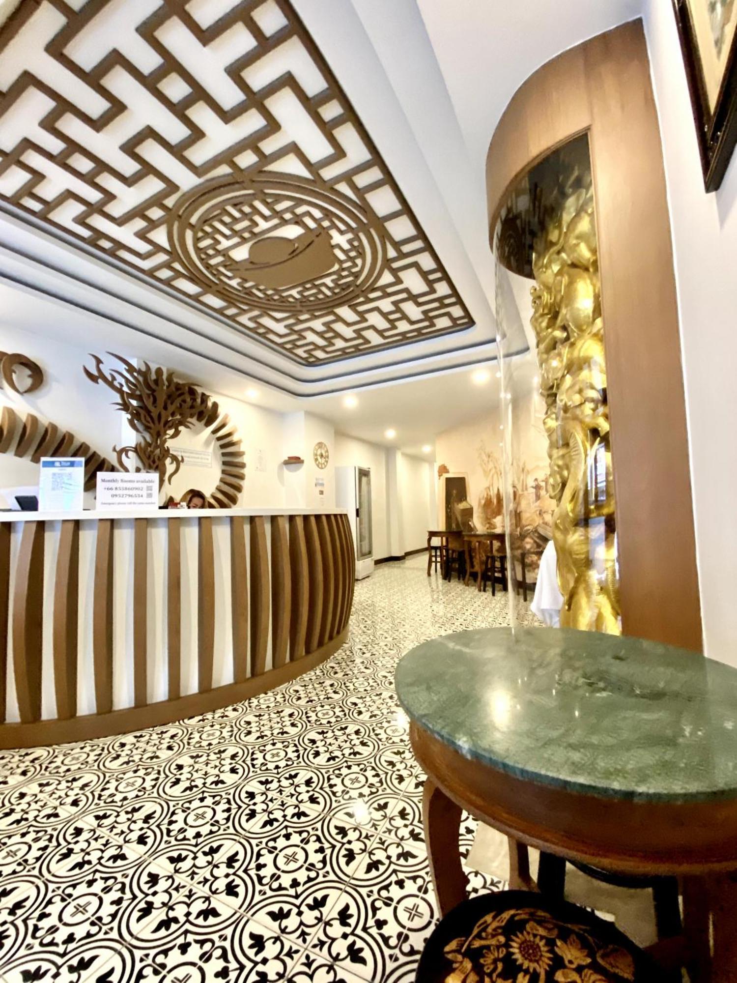 Patong Sunray Beach Hotel מראה חיצוני תמונה