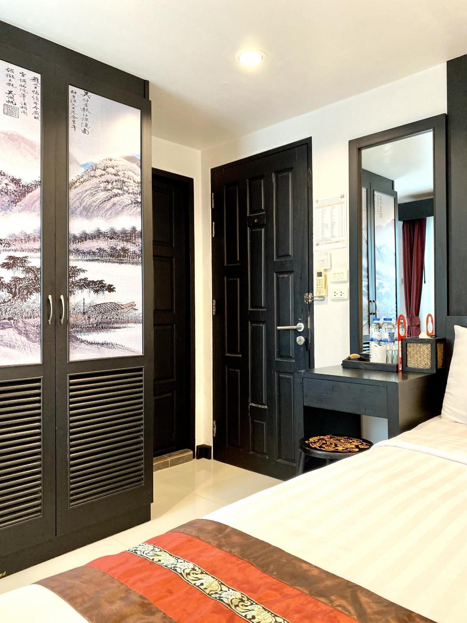 Patong Sunray Beach Hotel מראה חיצוני תמונה